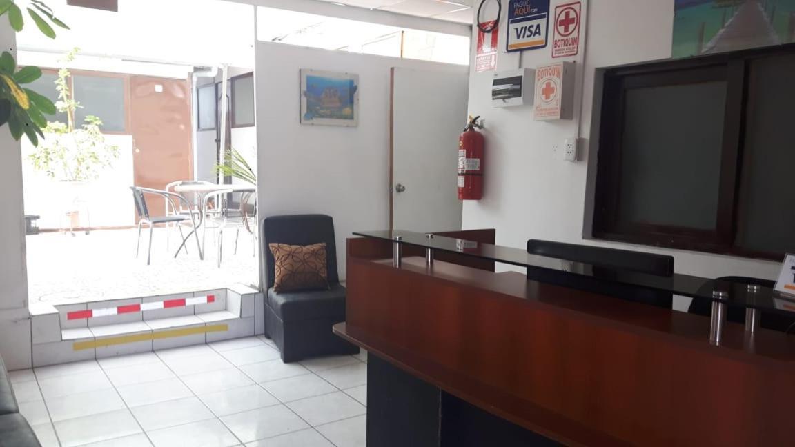 Hospedaje Alexito Mollendo Exterior foto